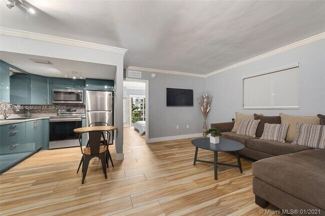 636 NE 63rd St in Miami, FL - Building Photo - Building Photo