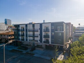 850 S Gramercy Pl in Los Angeles, CA - Foto de edificio - Other