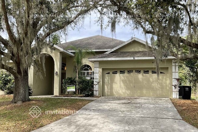 property at 110 Durango Loop St