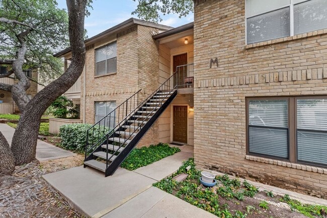 property at 8210 Bent Tree Rd