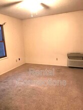 800 S 3rd St in Herrin, IL - Building Photo - Building Photo