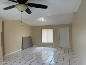 2117 SW Santa Barbara Pl in Cape Coral, FL - Building Photo - Building Photo