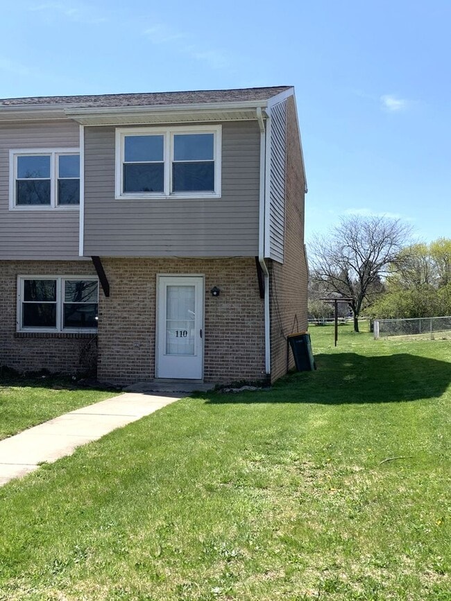 110 Buchanan St in Chambersburg, PA - Building Photo - Building Photo