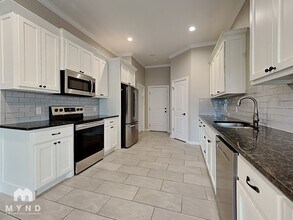 13316 Brampton Way in Yukon, OK - Building Photo - Building Photo