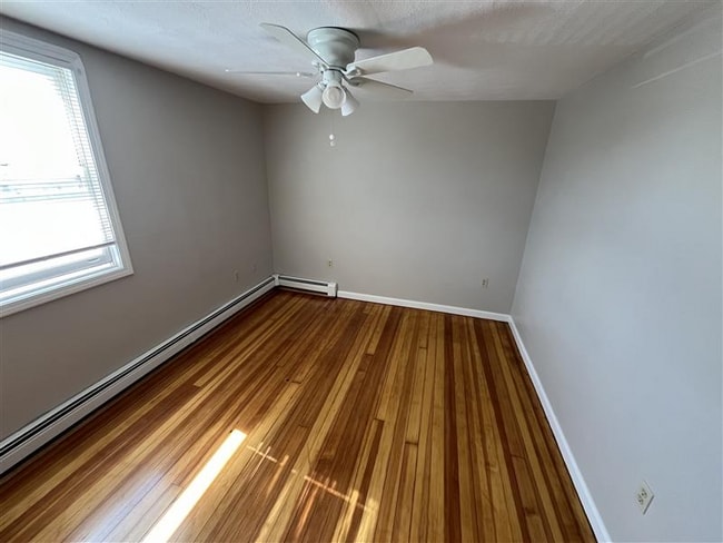 28 Clay St in Central Falls, RI - Building Photo - Building Photo
