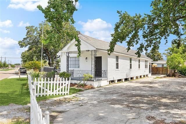 510 Canal St, Unit 0605 in Metairie, LA - Building Photo - Building Photo