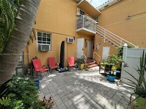 8200 Harding Ave in Miami Beach, FL - Building Photo - Building Photo