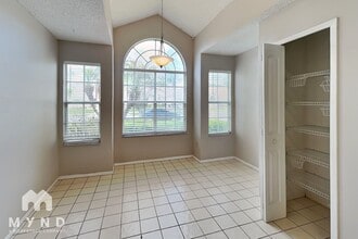 2800 Falling Tree Cir in Orlando, FL - Building Photo - Building Photo
