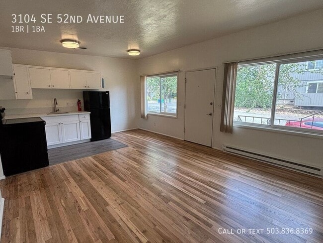 3104 SE 52nd Ave in Portland, OR - Building Photo - Building Photo