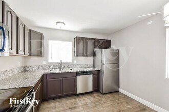 1217 Bluff Ave in North Las Vegas, NV - Building Photo - Building Photo