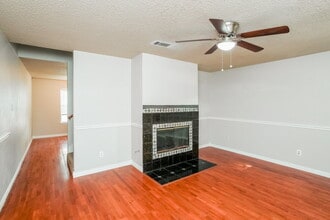 1808 Rose Cir in Lewisville, TX - Building Photo - Building Photo