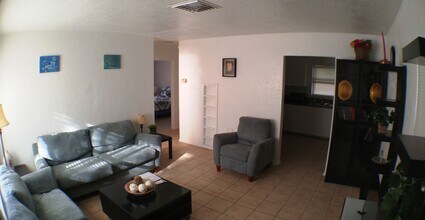 5903 Richard Pl in Sarasota, FL - Building Photo - Building Photo