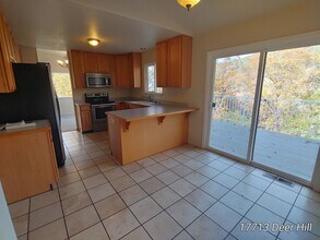 17713 Deer Hill Rd in Hidden Valley Lake, CA - Building Photo - Building Photo