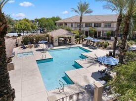 Cobalt on 32nd Street in Phoenix, AZ - Building Photo