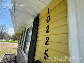 10225 Lilac Ave in St. Louis, MO - Foto de edificio - Building Photo
