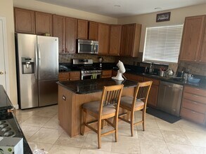 805 Anna Ln in Gambrills, MD - Building Photo - Building Photo