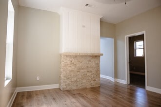 287 E Barthman Ave in Columbus, OH - Building Photo - Building Photo