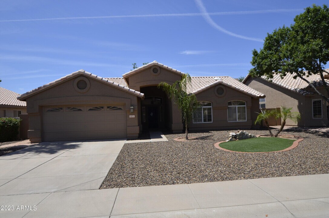 871 W Horseshoe Ave in Gilbert, AZ - Building Photo