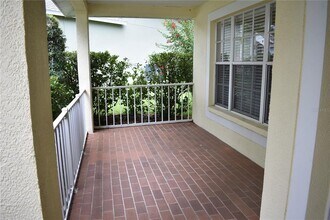 2132 Brandon Park Cir in Brandon, FL - Building Photo - Building Photo