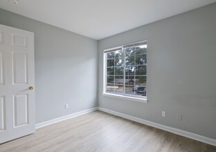 220 Elm St in Clemson, SC - Building Photo - Building Photo