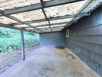 3346 Ward Ave photo'