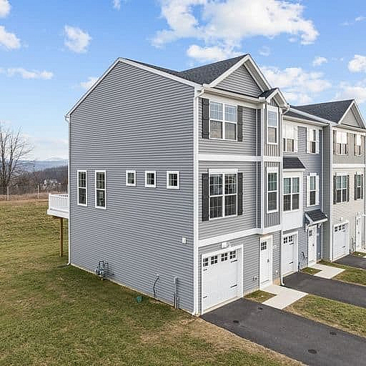 Terraces at Shepherdstown in Mechanicsburg, PA - Building Photo - Building Photo