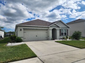 915 Noble Run in New Smyrna Beach, FL - Building Photo