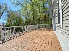 136 Mt Hunger Shore Rd in Windham, ME - Building Photo - Building Photo