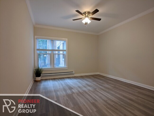 722 W Roscoe St, Unit 726-1N in Chicago, IL - Building Photo - Building Photo