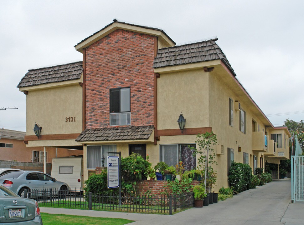 3731 Watseka Ave in Los Angeles, CA - Building Photo