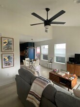 4609 Leslie Ave in Austin, TX - Building Photo - Building Photo