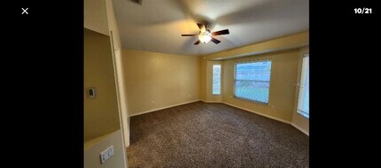 18108 Lembrecht Way in Tampa, FL - Building Photo - Building Photo