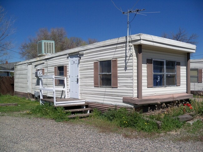 property at 4130 Arden Ave