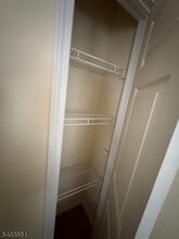 6 Carmella Ct in Newark, NJ - Building Photo - Building Photo