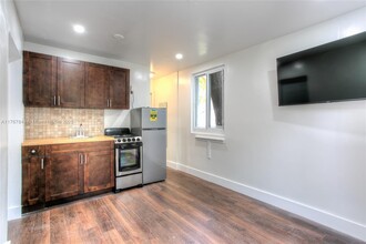 536 Altara Ave in Coral Gables, FL - Building Photo - Building Photo