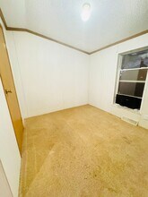 24 Alma Ave in Ipswich, SD - Building Photo - Building Photo