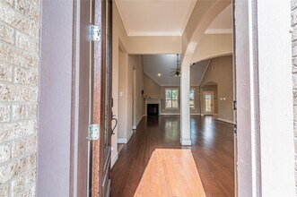 5114 E Jerad Dr in Houston, TX - Building Photo - Building Photo