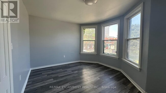 property at 4 West Avenue N