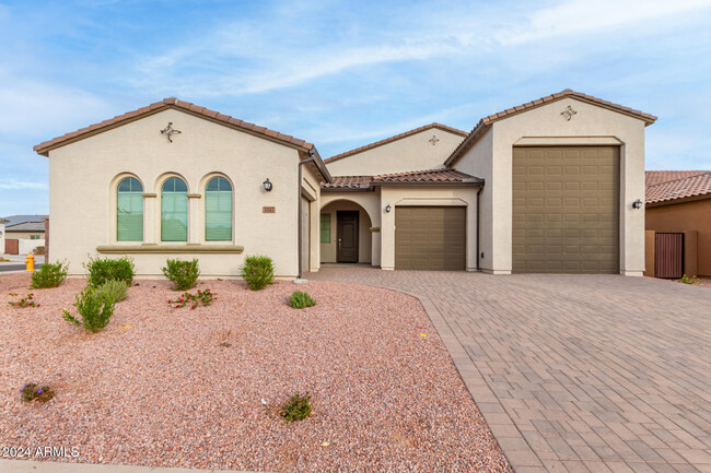 3327 N 197th Ln in Buckeye, AZ - Foto de edificio - Building Photo