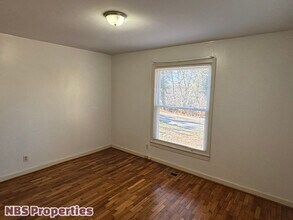 602 Lookout Ct SE in Knoxville, TN - Building Photo - Building Photo