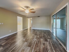 1224 N Saturn Ave in Clearwater, FL - Building Photo - Building Photo