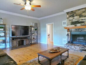 5294 Koppe Bridge Rd in College Station, TX - Building Photo - Building Photo