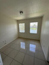 2303 Belmont Ln, Unit 2303 in North Lauderdale, FL - Foto de edificio - Building Photo