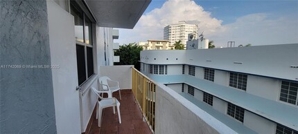 245 18th St in Miami Beach, FL - Building Photo - Building Photo