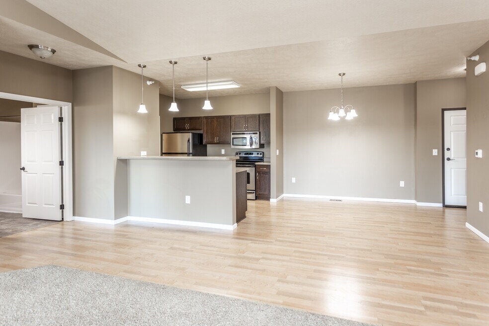 Pines at Four Hills Apartments Sioux Falls, SD Apartments For Rent