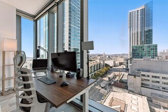 399 Fremont St in San Francisco, CA - Foto de edificio - Building Photo