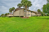 3563 Antarctic Cir in Naples, FL - Foto de edificio - Building Photo