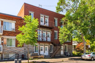 2062-2078 Bercy Rue in Montréal, QC - Building Photo