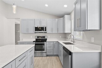 12429 Holly Jane Ct in Orlando, FL - Building Photo - Building Photo