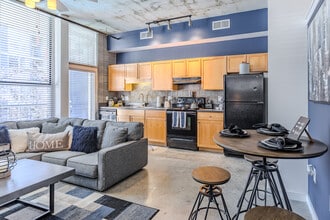 1016 Lofts in Atlanta, GA - Building Photo - Interior Photo